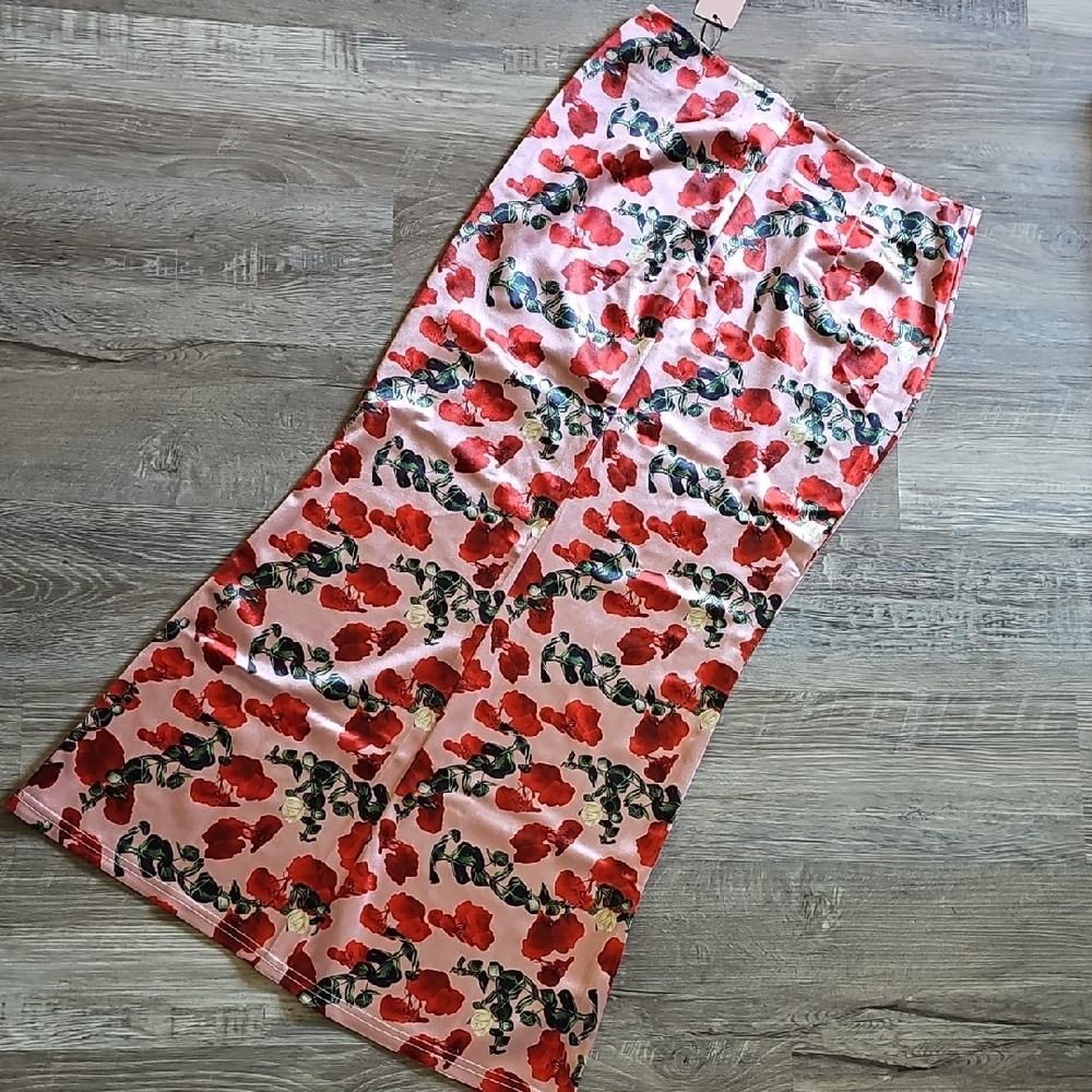 Micas Pink Floral Mini Skirt Medium NWT Ruched A Line Summer Skirt - Picture 4 of 5